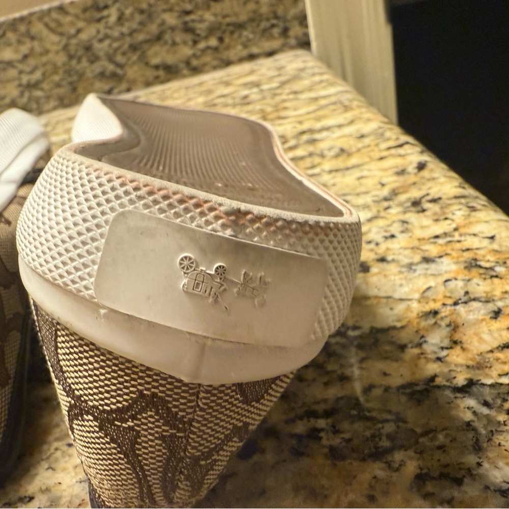 Coach khaki red insoles slip on sneaker in perfect condition. - Picture 7 of 8